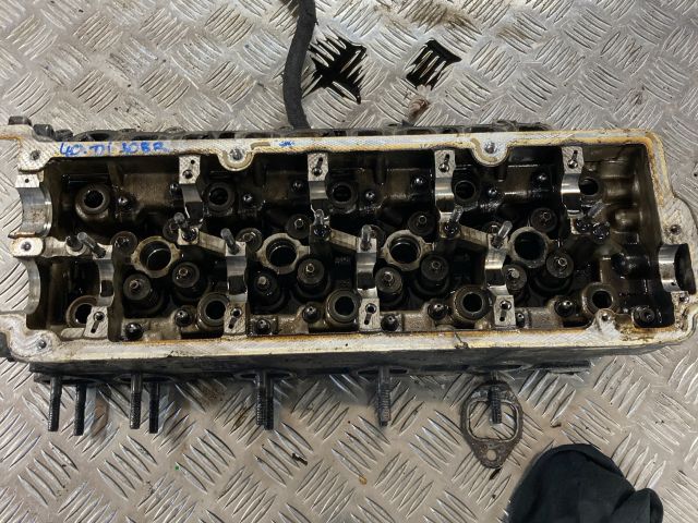 bontott AUDI A8 Jobb Hengerfej (V-Motor/Boxer)