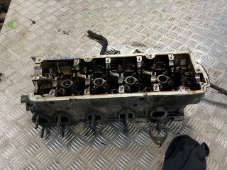 bontott AUDI A8 Jobb Hengerfej (V-Motor/Boxer)