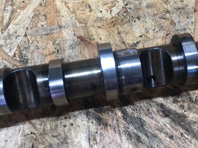 bontott AUDI A8 Kipufogó Vezérműtengely