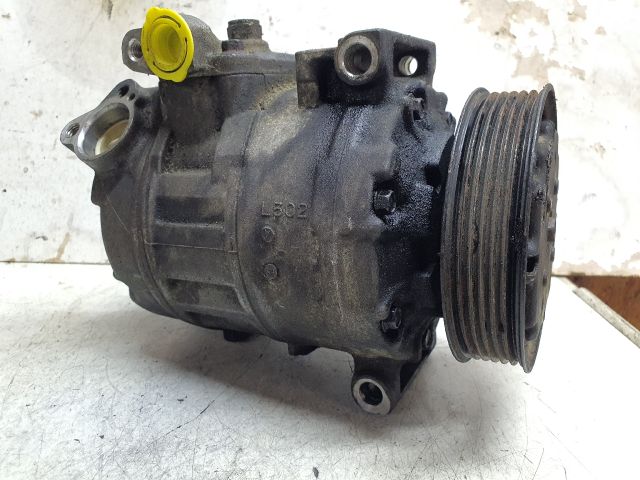 bontott AUDI A8 Klímakompresszor