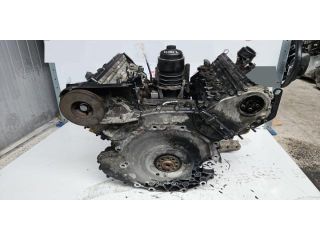 bontott AUDI A8 Motor (Fűzött blokk hengerfejjel)