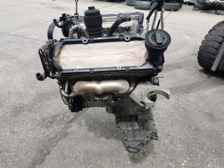bontott AUDI A8 Motor (Fűzött blokk hengerfejjel)