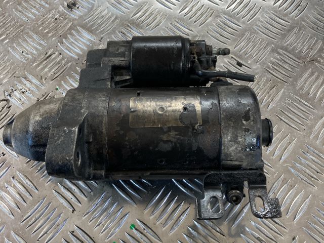 bontott AUDI A8 Önindító