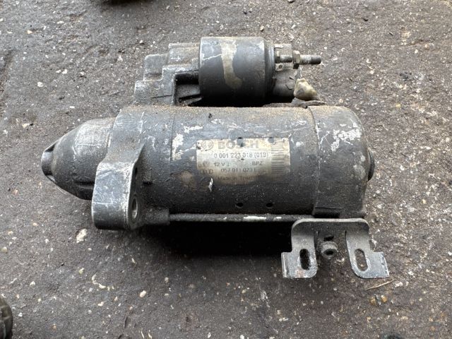 bontott AUDI A8 Önindító