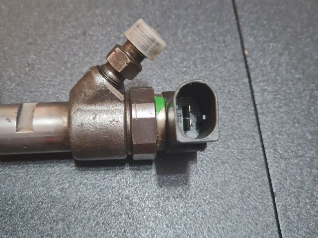 bontott AUDI A8 Porlasztó (1 db)