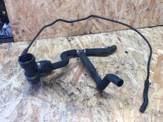 bontott AUDI A8 Vízcső