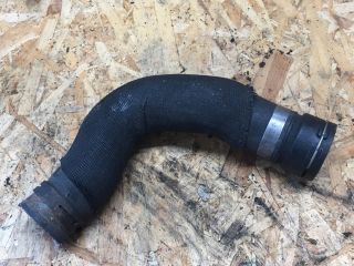 bontott AUDI A8 Vízcső