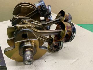 bontott AUDI A8 Dugattyú, Hajtókar és Főtengely