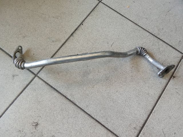 bontott AUDI A8 EGR Hűtő Cső