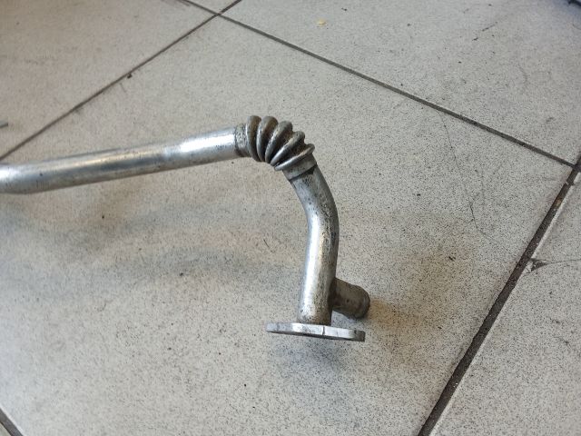 bontott AUDI A8 EGR Hűtő Cső