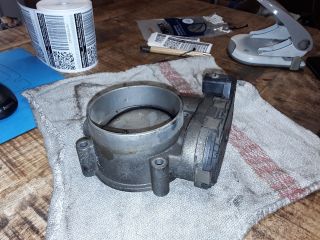 bontott AUDI A8 Fojtószelep (Elektromos)