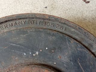 bontott AUDI A8 Főtengely Szíjtárcsa