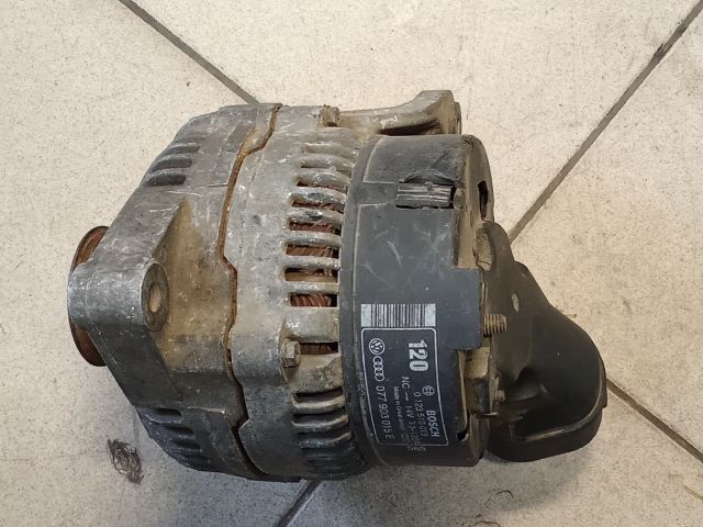 bontott AUDI A8 Generátor