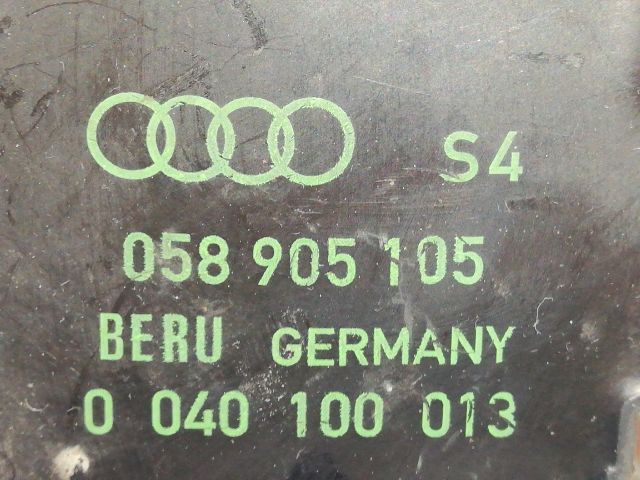 bontott AUDI A8 Gyújtótrafó