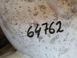 bontott AUDI A8 Hátsó Bölcső