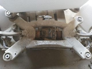 bontott AUDI A8 Hátsó Bölcső