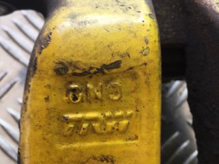 bontott AUDI A8 Jobb hátsó Féknyereg Munkahengerrel