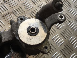 bontott AUDI A8 Jobb hátsó Féknyereg Munkahengerrel