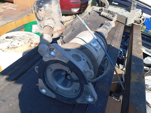 bontott AUDI A8 Jobb hátsó Rugó