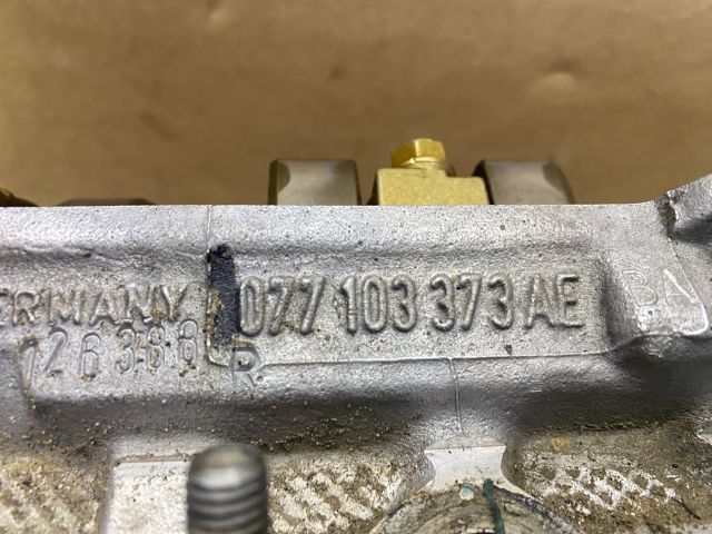 bontott AUDI A8 Jobb Hengerfej (V-Motor/Boxer)