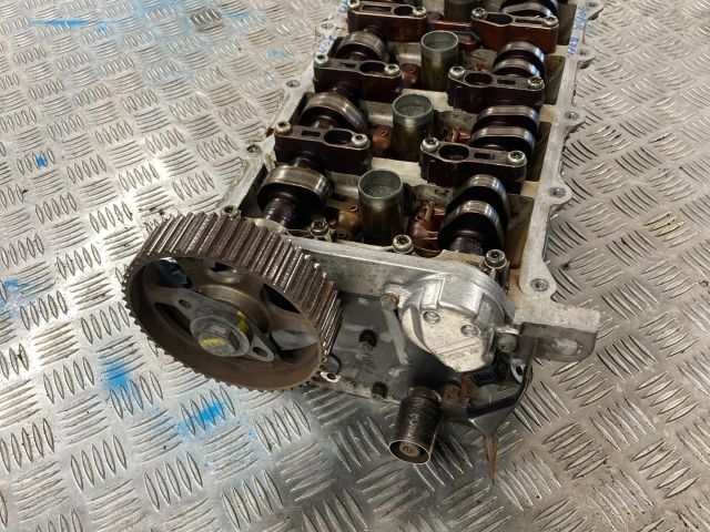 bontott AUDI A8 Jobb Hengerfej (V-Motor/Boxer)