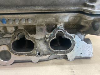 bontott AUDI A8 Jobb Hengerfej (V-Motor/Boxer)