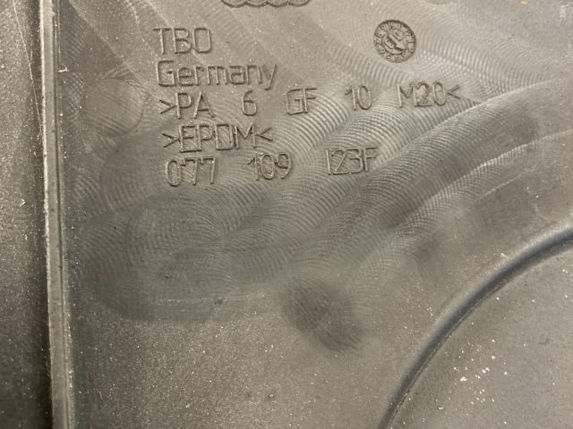 bontott AUDI A8 Komplett Vezérlés Burkolat