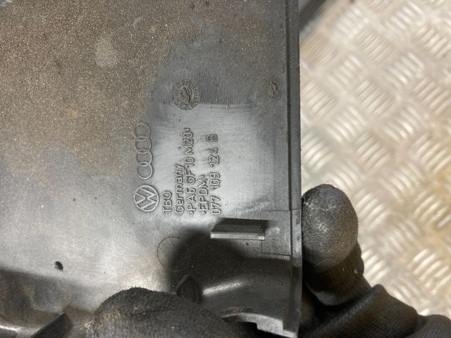 bontott AUDI A8 Komplett Vezérlés Burkolat