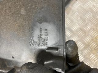 bontott AUDI A8 Komplett Vezérlés Burkolat