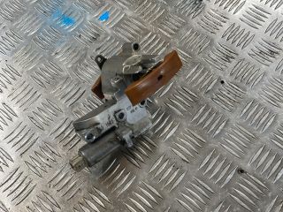 bontott AUDI A8 Láncfeszítő Görgő