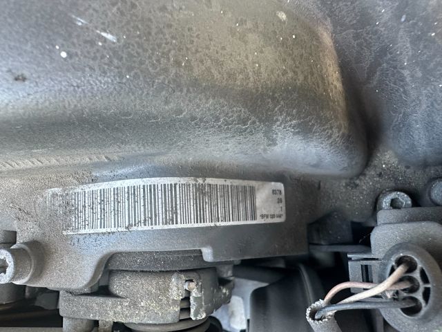 bontott AUDI A8 Motor (Fűzött blokk hengerfejjel)