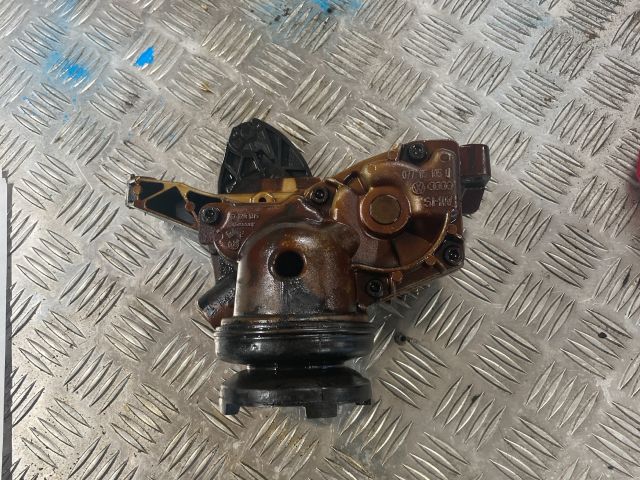 bontott AUDI A8 Olajszivattyú