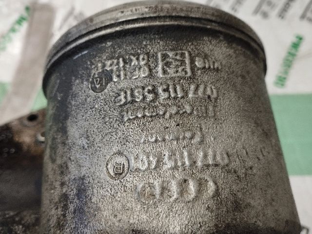 bontott AUDI A8 Olajszűrő Ház