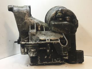 bontott AUDI A8 Olajszűrő Ház