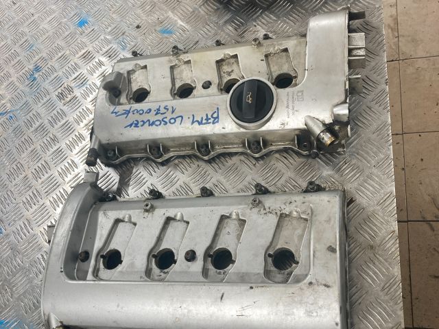 bontott AUDI A8 Szelepfedél