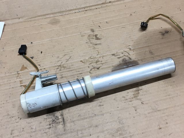 bontott AUDI A8 Üzemanyagszint Jeladó