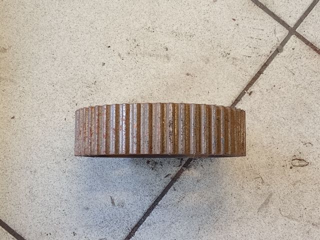 bontott AUDI A8 Vezérműkerék