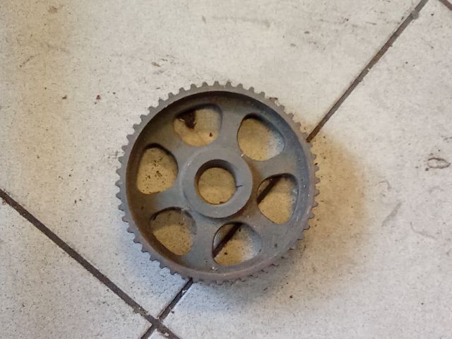 bontott AUDI A8 Vezérműkerék