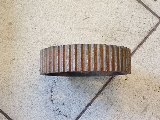 bontott AUDI A8 Vezérműkerék