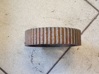 bontott AUDI A8 Vezérműkerék