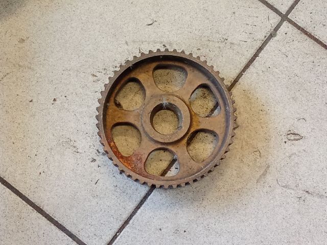 bontott AUDI A8 Vezérműkerék