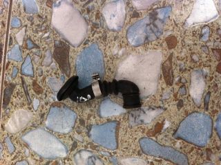 bontott AUDI A8 Vízcső