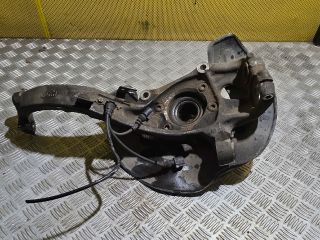 bontott AUDI A8 Jobb első Csonkállvány Kerékaggyal