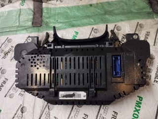 bontott AUDI A8 Kilométeróra