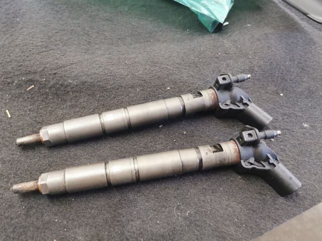 bontott AUDI A8 Porlasztó (1 db)