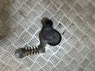 bontott AUDI A8 Szíjfeszítő Görgő