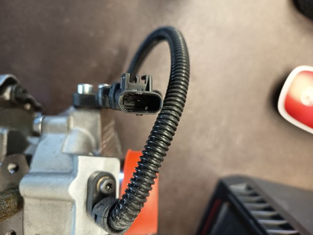 bontott AUDI A8 Turbó