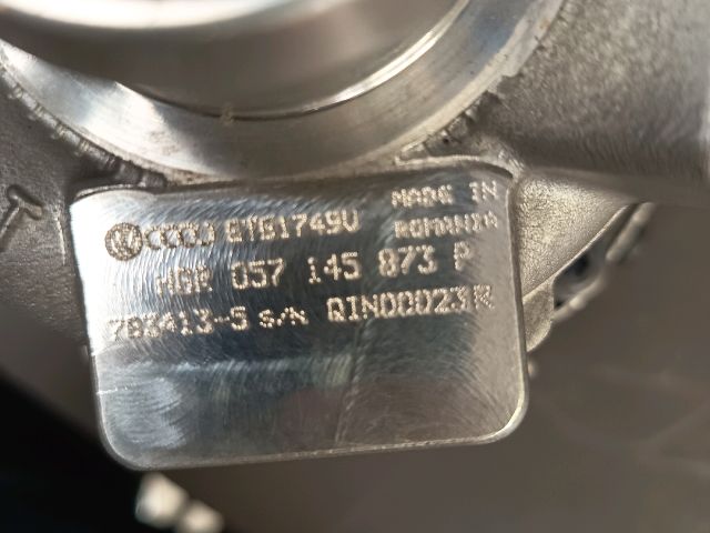 bontott AUDI A8 Turbó