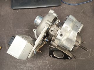 bontott AUDI A8 Turbó