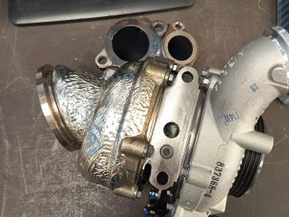 bontott AUDI A8 Turbó